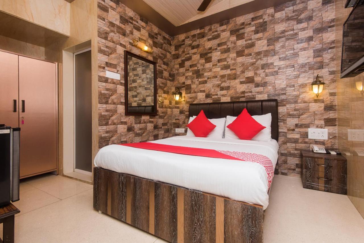 Hotel Oliver, Colaba Bombaj Exteriér fotografie